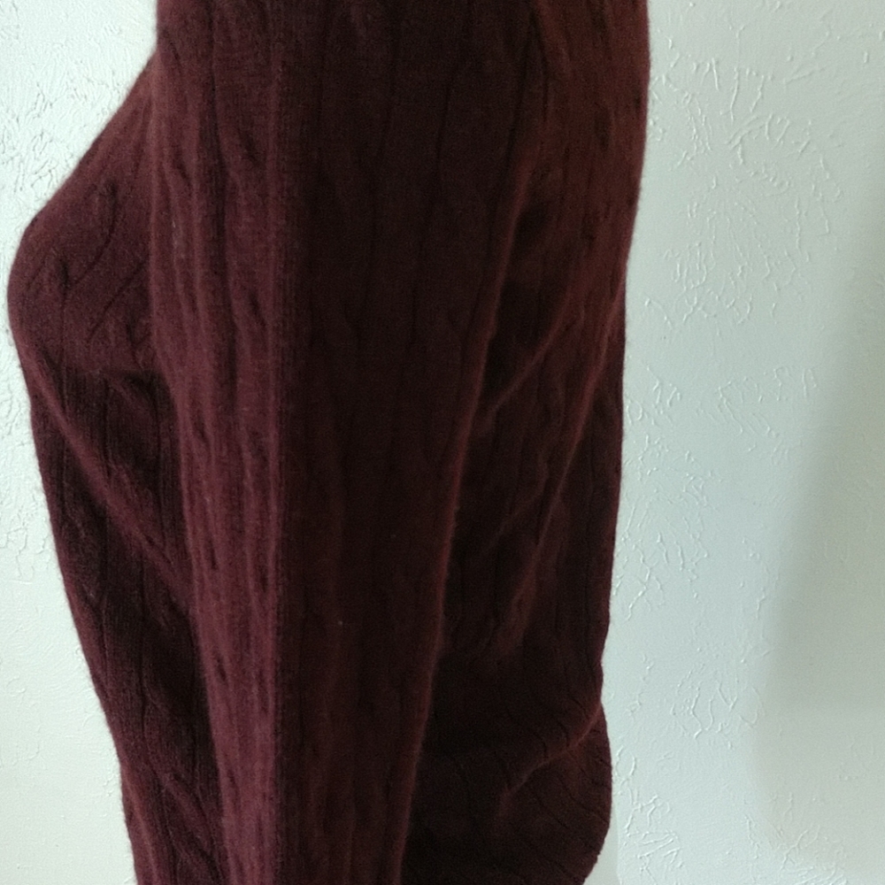 COMING NWOT BURGUNDY CASHMERE Ralph Lauren BLACKlabel CASHMERE Sweater NWOT - Picture 3 of 6